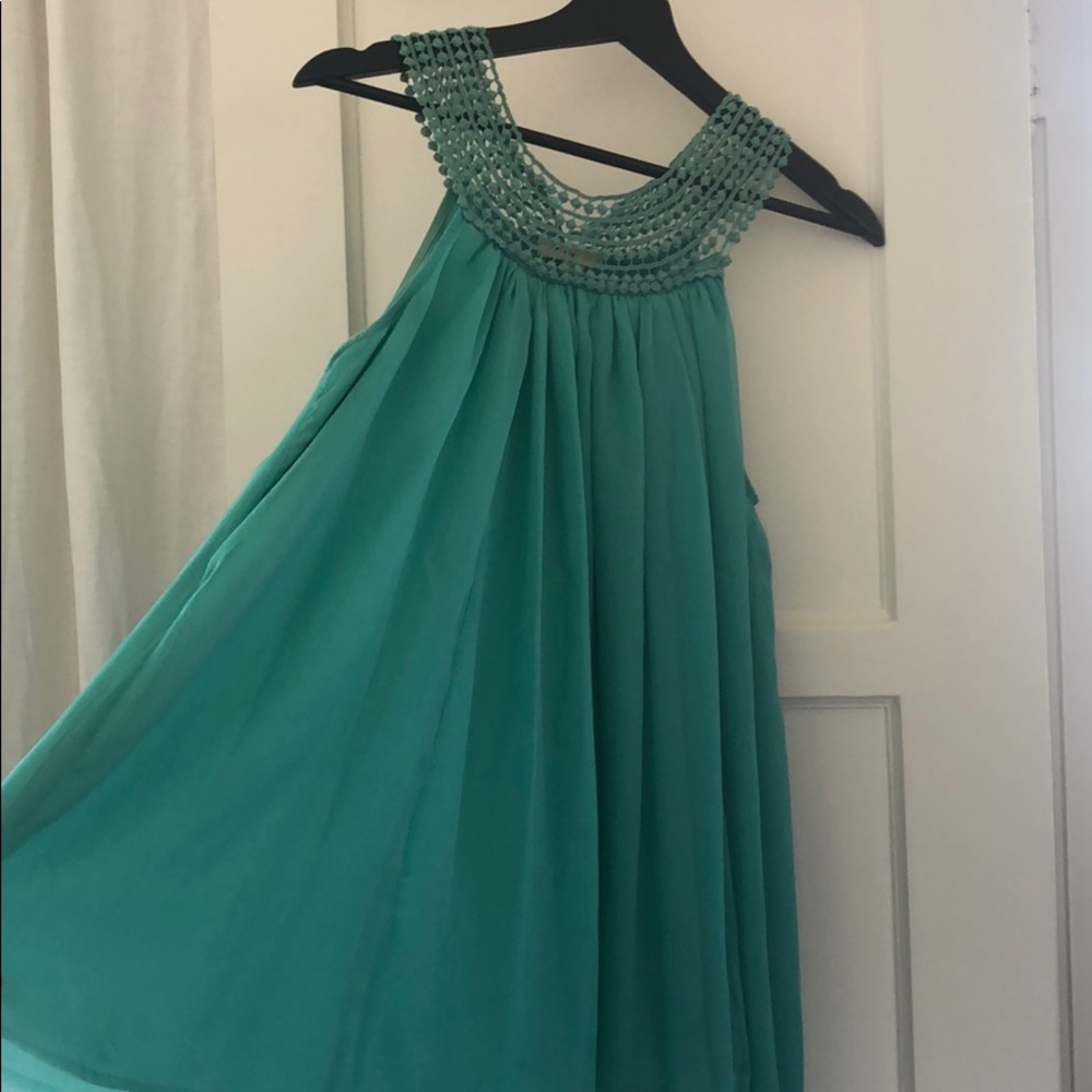 Turquoise flowy tunic - Picture 2 of 2